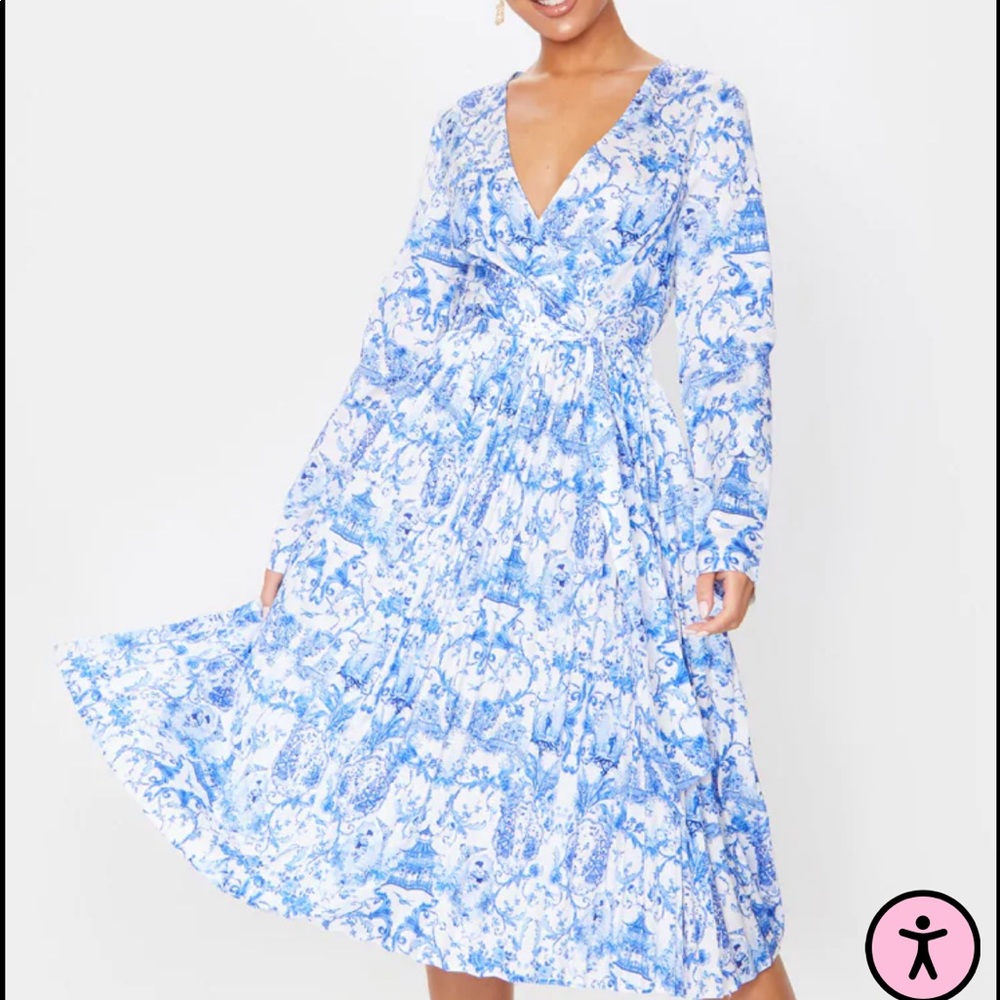 PLT blue pleated midi dress!